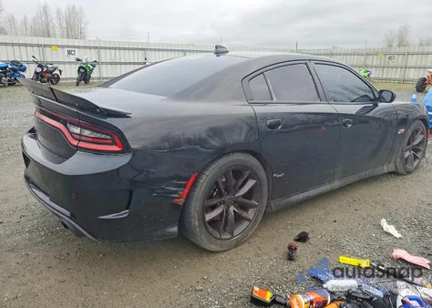 2016 Dodge Charger R/T Scat Pack z USA, uszkodzony, nr VIN 2C3CDXGJ6GH100686